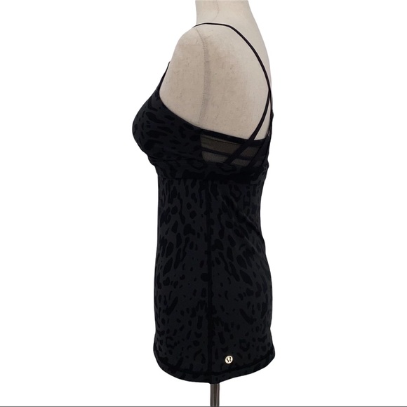 Lululemon Just Breathe Animal Print Strappy Tank, Size 4 - Picture 11 of 15